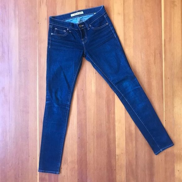 J Brand skinny leg jeans, size 24 - Picture 7 of 8
